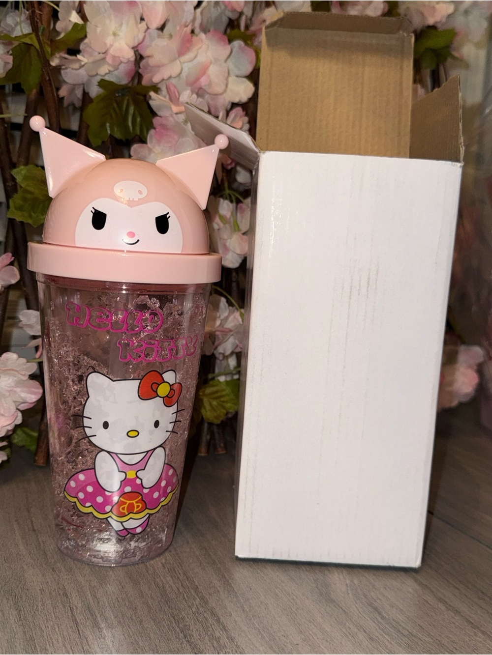Hello Kitty Pink Glitter Tumbler with Cat-Ear Lid
